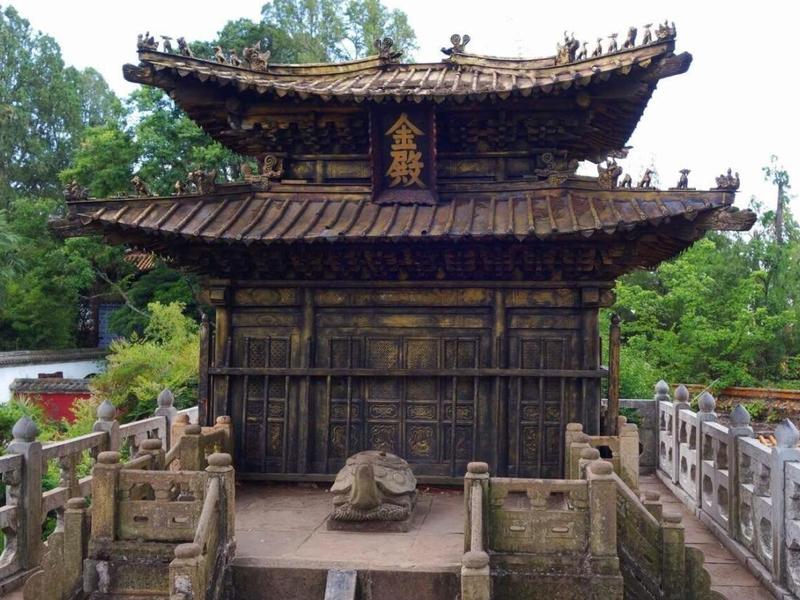 昆明金殿风景区